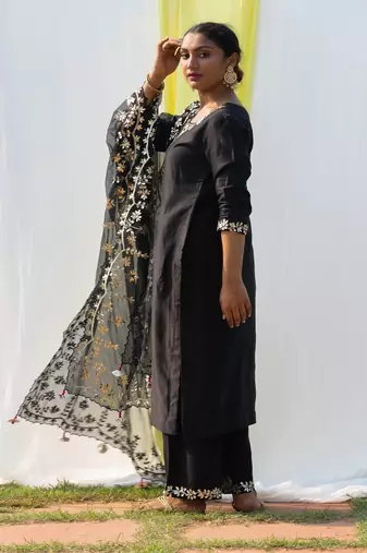 Rajshree - Black Suit Set
