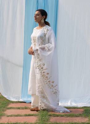 Rajshree - Ivory Suit Set 2
