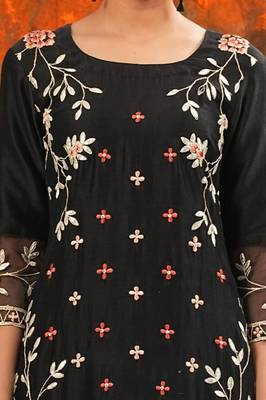 Rukmani - Black Suit Set 1