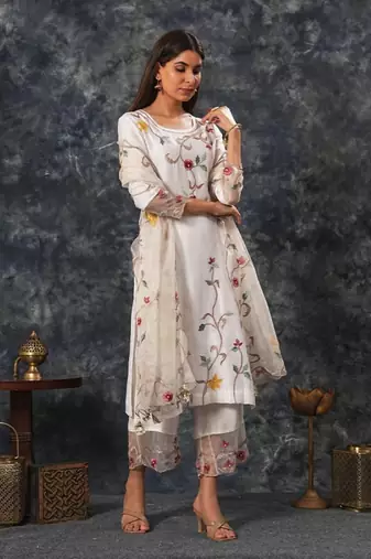Sarla - Ivory Suit Set
