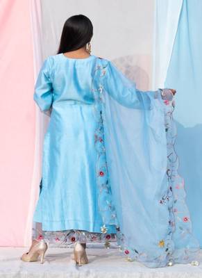 Sarla - Sky Blue Suit Set 3