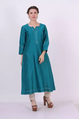 Saroj  - turquoise Suit Set