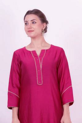 Saroj  - Wine Suit Set 3