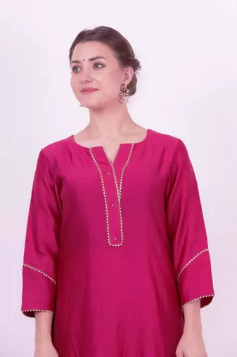 Saroj  - Wine Suit Set