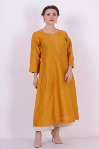 Saroj  - yellow Suit Set