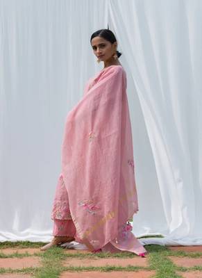 Titli - Onion Pink Suit Set 2