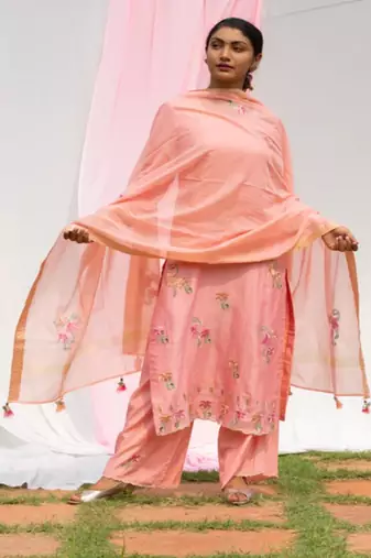 Titli - Peach Suit Set