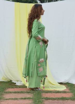 Lotus - Green Suit Set 2
