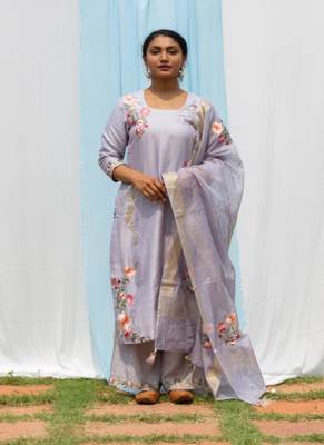Parineeta - Light Grey Suit Set 1