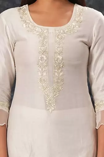 Raasika - Ivory Suit Set