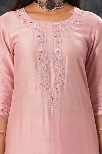 Raasika - Pink Suit Set