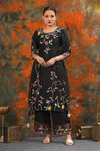 Sarla - Black Suit Set