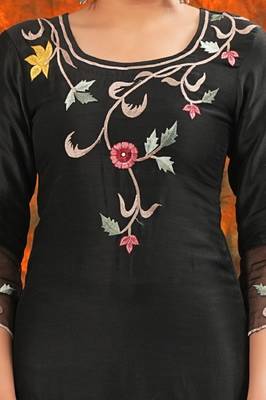 Sarla - Black Suit Set 3