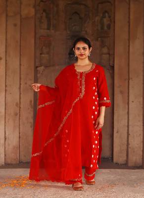 Meenakshi - Red Suit Set 1