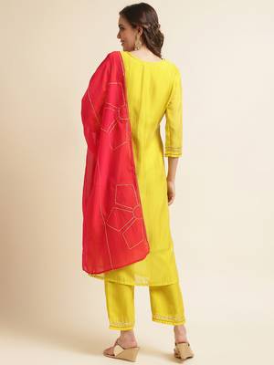 Women yellow & pink floral embroidered sequinned kurta with trousers & dupatta 3