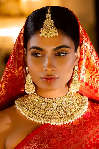 Kundan and pearl necklace set