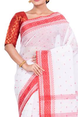 Red Woven Pure Cotton Boysko_Tant Bengali Tant Saree  Without Blouse 4
