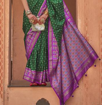Elora Soft Silk Printed Patola Saree For Women (Dark Green) 4