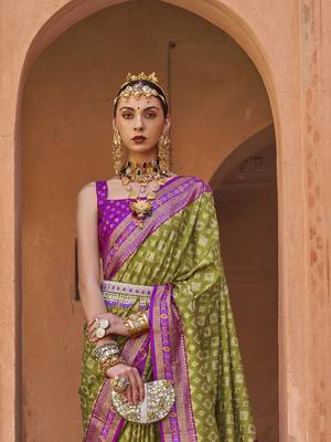 Elora soft silk printed patola saree for women (mahendi green) 2