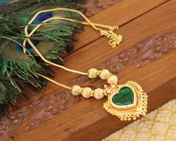 Temple gold plated necklace 3