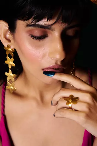 Kamal aankhen jewellery set