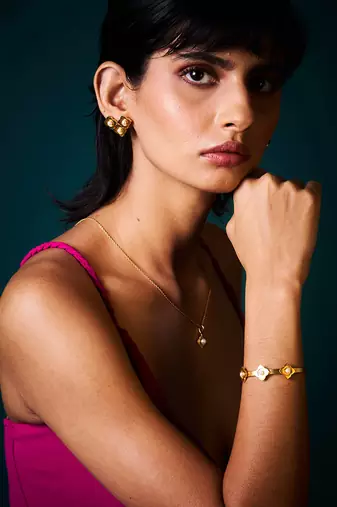 Chameli jewellery set with stud earring
