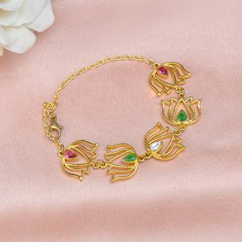 Zuriijewels lotus bracelet 1