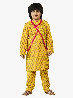 boy cotton printed kurta set with ethnic jacket (set of 3) 1