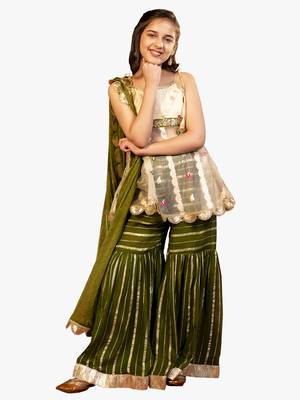 girl's green floral sharara set 3