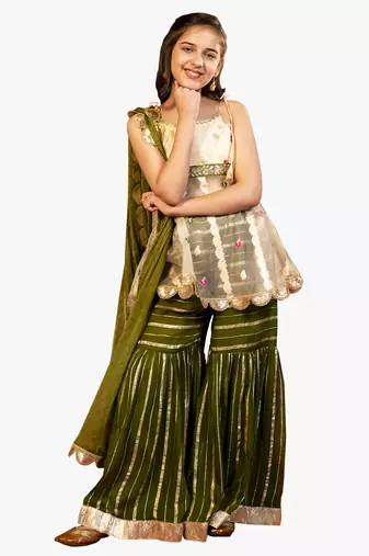 girl's green floral sharara set