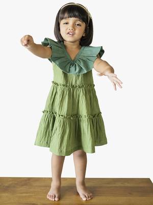girl's green twilight dress 4