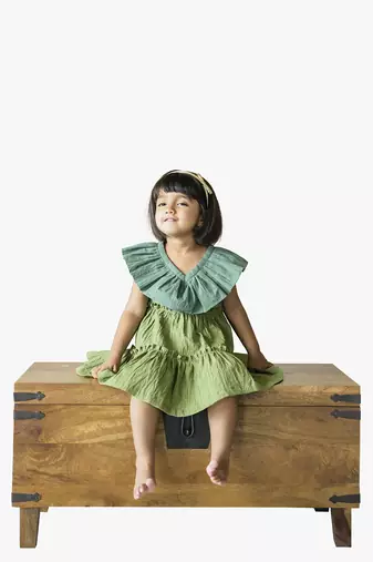 girl's green twilight dress