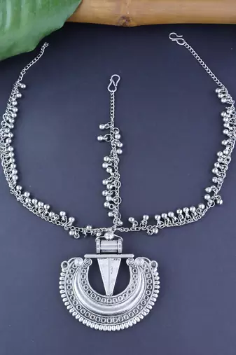 I Jewels Silver Oxidised Mathapatti with Ghungroo Embellishments for Women and Girls (T2121OX)