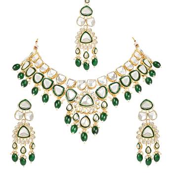 Traditional Pearl Kundan Necklace Jewellery Set With Earring Maang Tikka Set 2
