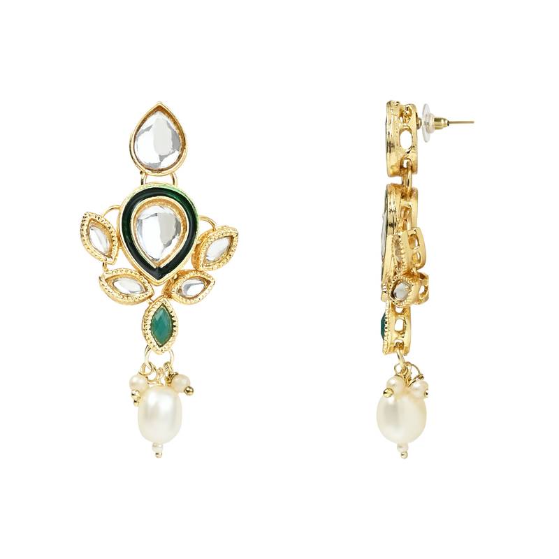 Traditional Pearl Kundan Floral Necklace With Earring Maang Tikka Set