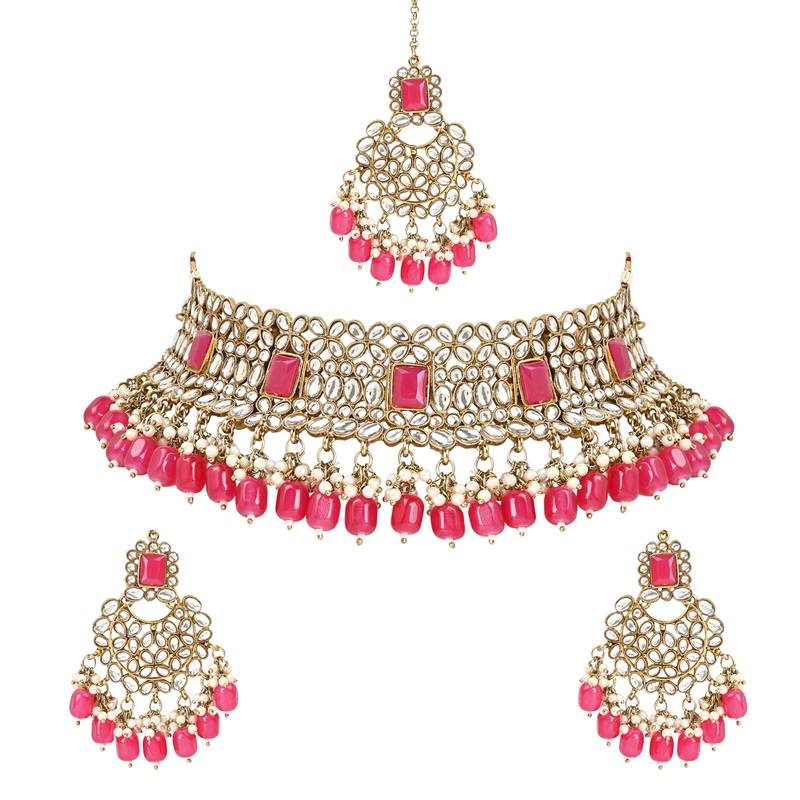 Traditional Pearl Kundan Choker Jewellery Necklace Set with Maang Tikka