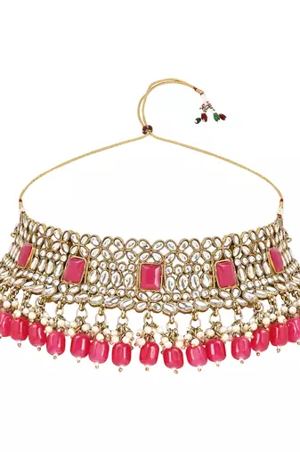 Traditional Pearl Kundan Choker Jewellery Necklace Set with Maang Tikka
