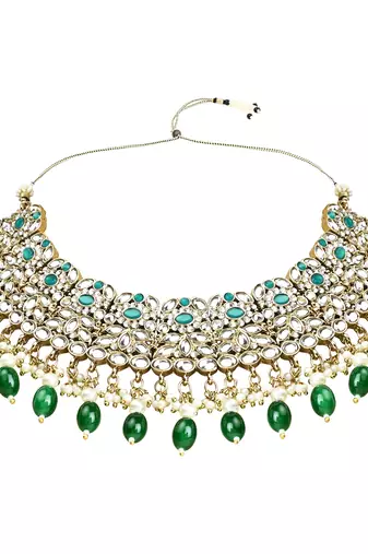 Traditional Kundan Pearl Drop Bridal Choker Necklace With Chandbali Earrings & Maang Tikka Jewellery Set
