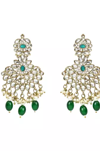 Traditional Kundan Pearl Drop Bridal Choker Necklace With Chandbali Earrings & Maang Tikka Jewellery Set