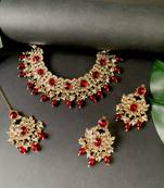 Traditional Kundan Pearl Drop Bridal Choker Necklace With Chandbali Earrings & Maang Tikka Jewellery Set