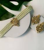 Traditional Kundan Handcrafted Pearl Choker Necklace Jewellery With Earrings Set