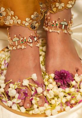 Bridal Baraat Multi-Coloured Patterened Ankle 4