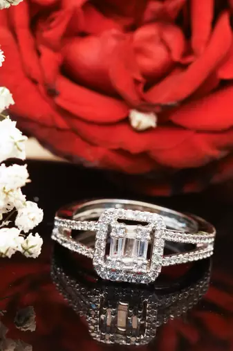Silver Classic Solitaire Ring