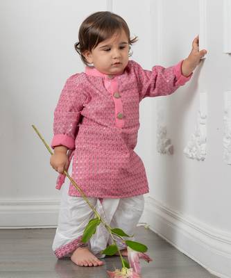 Pink embroidered kurta set 1