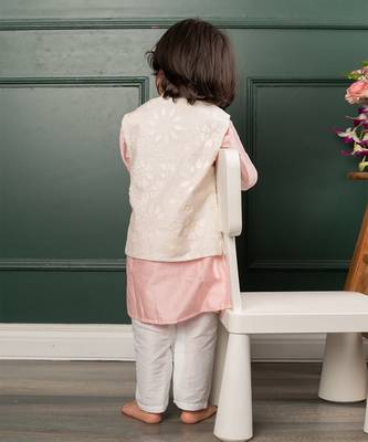 Pink embroidered kurta jacket set 2