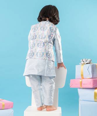 Blue embroidered kurta jacket set 5