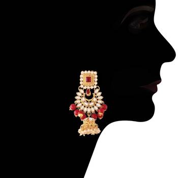 Traditional Handcrafted Faux Kundan & Stone Studded Bridal Choker Necklace Jewellery Set For Women  3