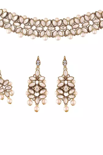 Traditional Bridal Choker Necklace Jewellery Set with Earrings & Maang Tikka for Women 
