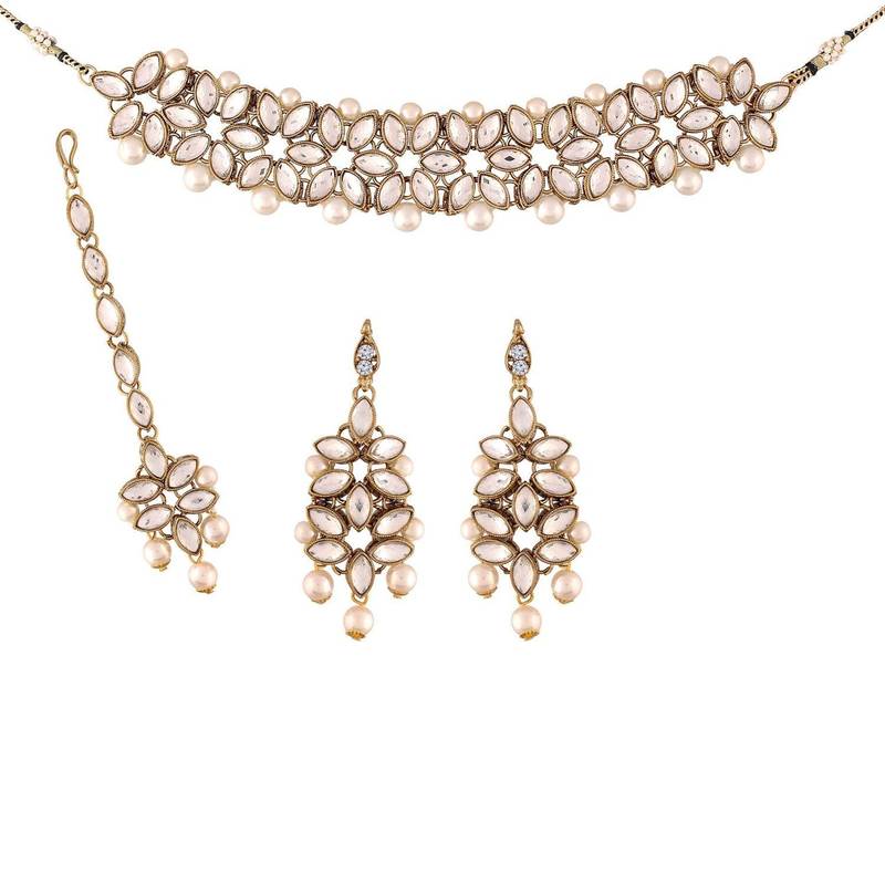 Traditional Bridal Choker Necklace Jewellery Set with Earrings & Maang Tikka for Women 