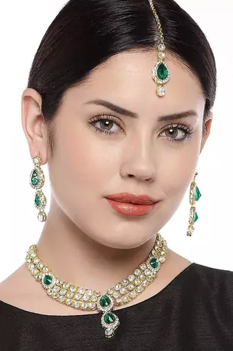 Traditional Kundan Necklace Set for Women 